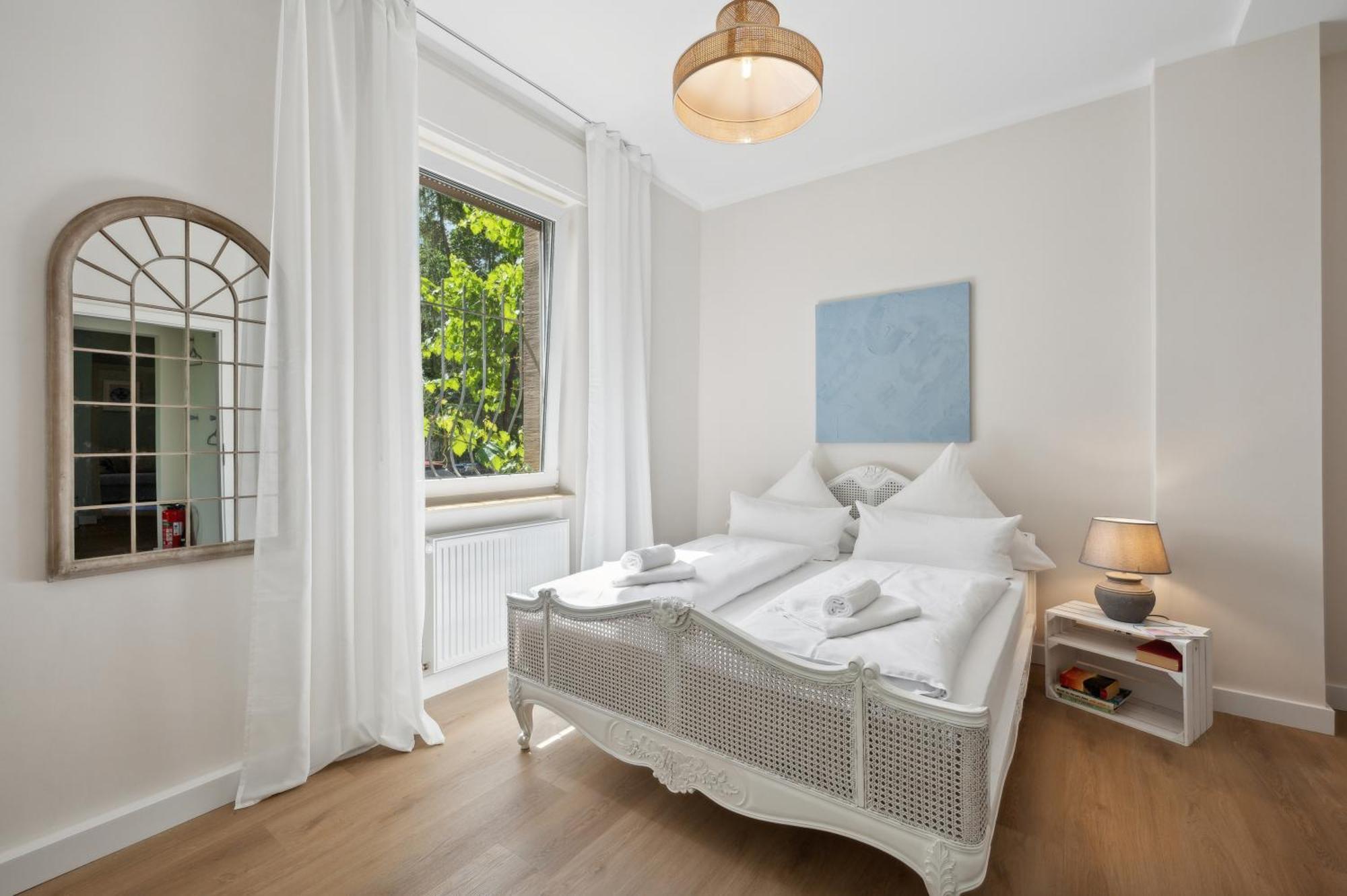 Altstadt Apartment Am Wasser Mit Parkplatz Und Riesigem Garten Bad Kreuznach Exteriör bild
